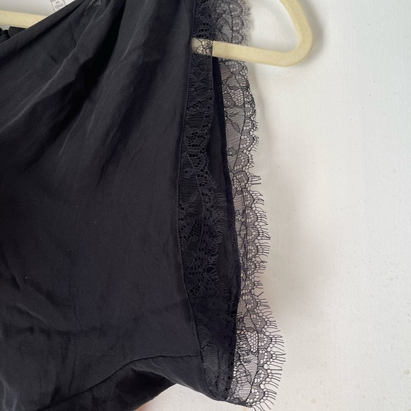 Joie 100% Silk Blouse Black Lace Detail Womens Top Size Small. Tie Back Neckline - Picture 2 of 5